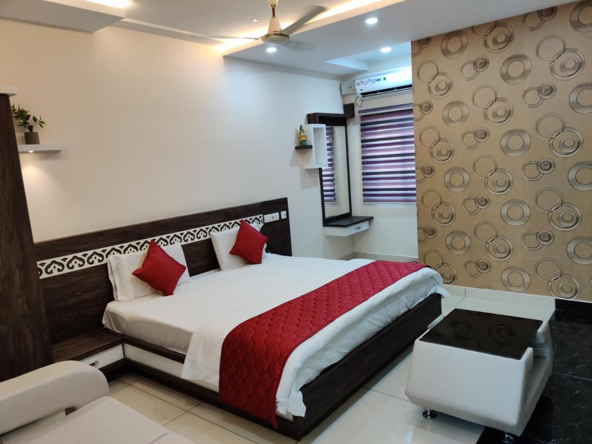 Pagadala Grand Residency Hotel Bapatla Exterior photo